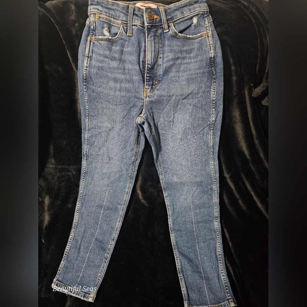 Brand new junior jeans